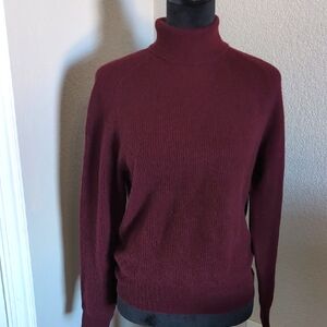 Burgundy Ribbed  Cashmere Sweater Sz M NWT